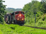 CN 8896 leads train 402 at Rocher Blanc